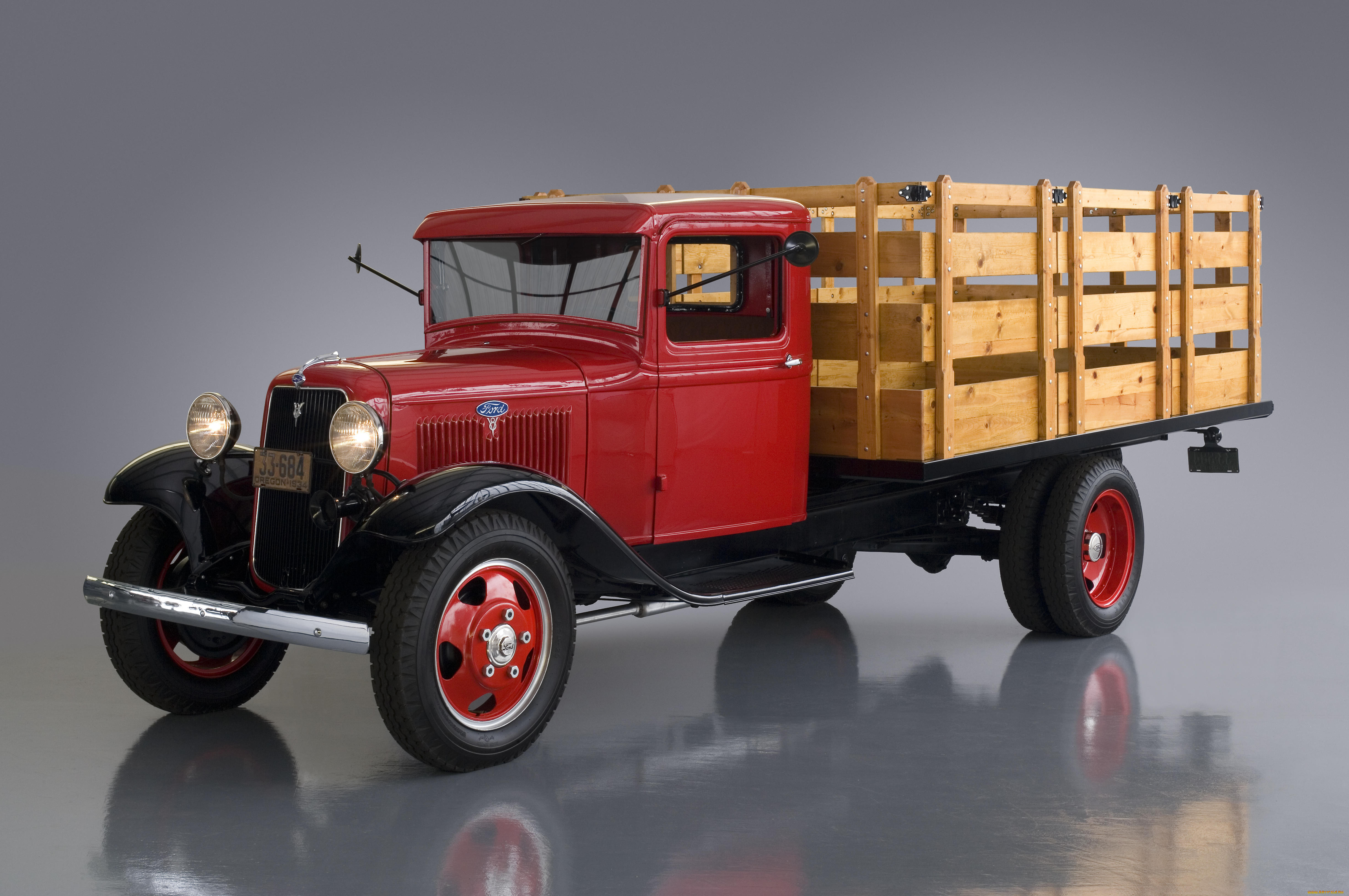 Первые грузовые автомобили. Ford BB 1934. Форд ББ грузовик. Ford model BB. Грузовые автомобили Ford 1934 г.